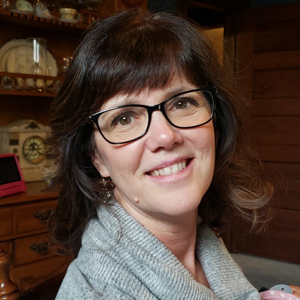 Meet your Posher, Tina